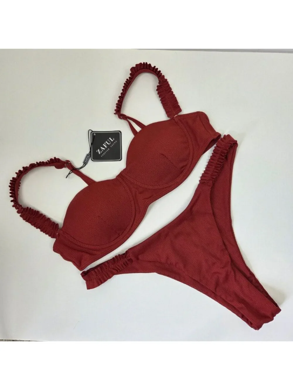 Zaful Ribbed Bikini Set W/ Ruffled Straps & High-Leg Bottoms Cranberry Size M - Picture 14 of 15